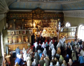 prazdnicnoe-bogosluzenie_2643-1ecd3657f2d059f27f8ce4e08f8cac53.JPG